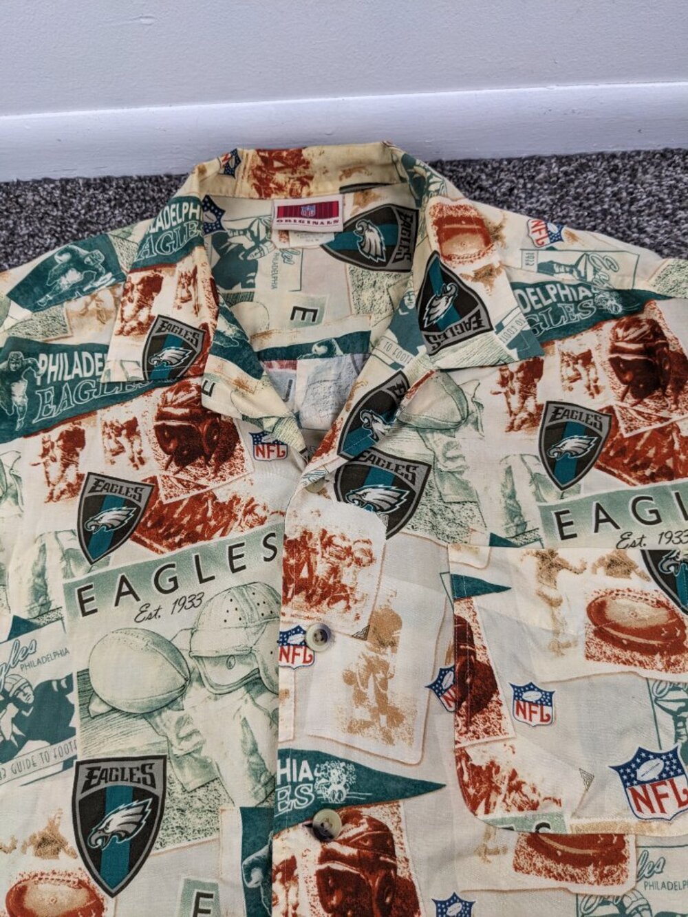 Vintage Philadelphia Eagles Hawaiian Camp Shirt NFL Originals Button Up Mens XL